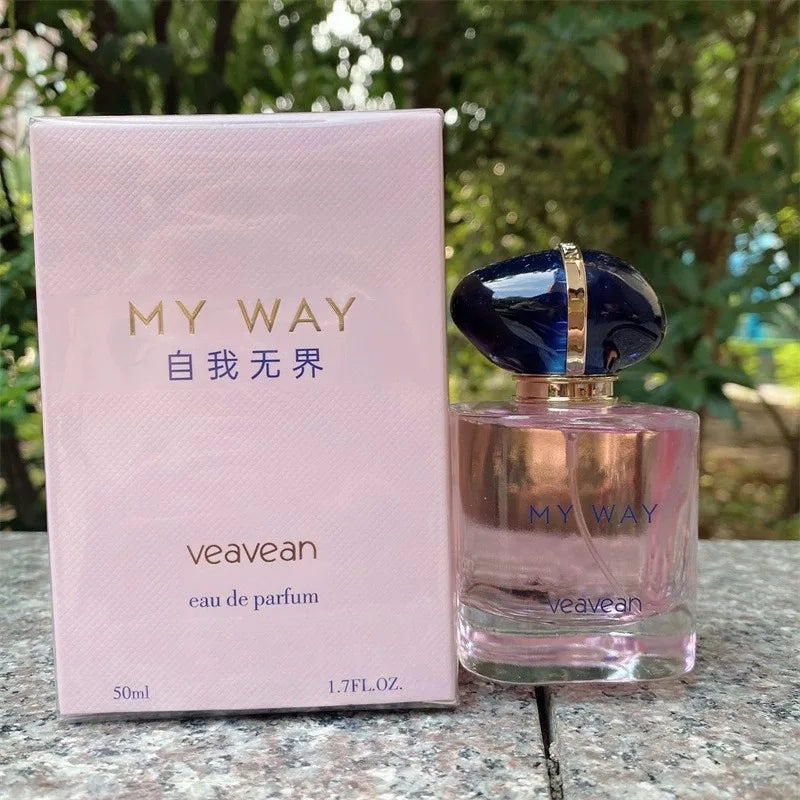 Parfum classique unisexe, longue tenue, floral et fruité, boisé, de haute qualité, pour femme.